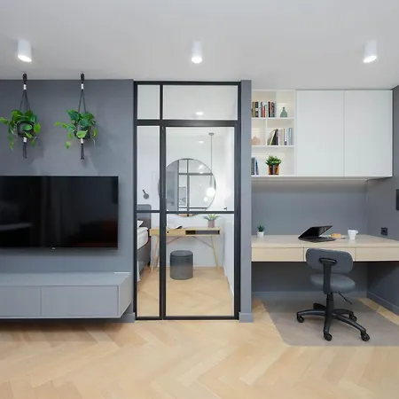 Grzybowska Modern In The Center Of By Renters Apartment Warsaw